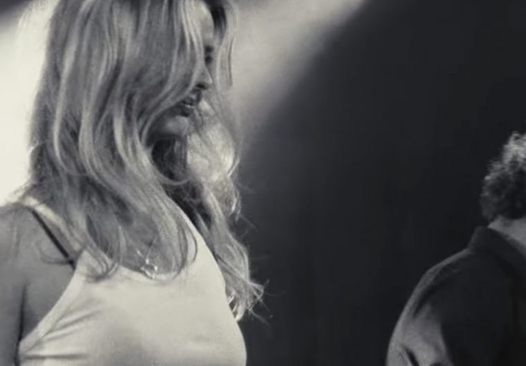 Lepa na mamu, a talentovana na tatu: Ćerka Gvinet Paltrou i muzičara pokazala šta sve zna, napravila apsolutnu pomamu za 3 minuta