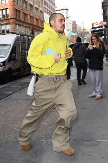 Nekontrolisano se trese, gubi kile, ima ispade: Supruga očajna zbog njegovog stanja, a on ne prihvata ničiju pomoć