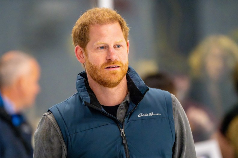 Godinama ne govori sa bratom, a sada bi moglo da se desi istorijsko pomirenje: Evo šta je nateralo Vilijama da "pruži ruku" Hariju