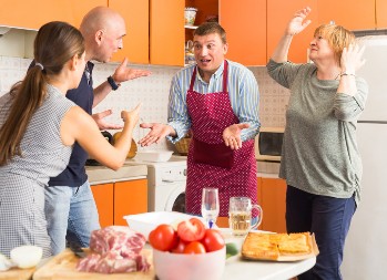 U starosti vam ni vode neće doneti: Ovih 10 rečenica nikada nemojte reći svom detetu