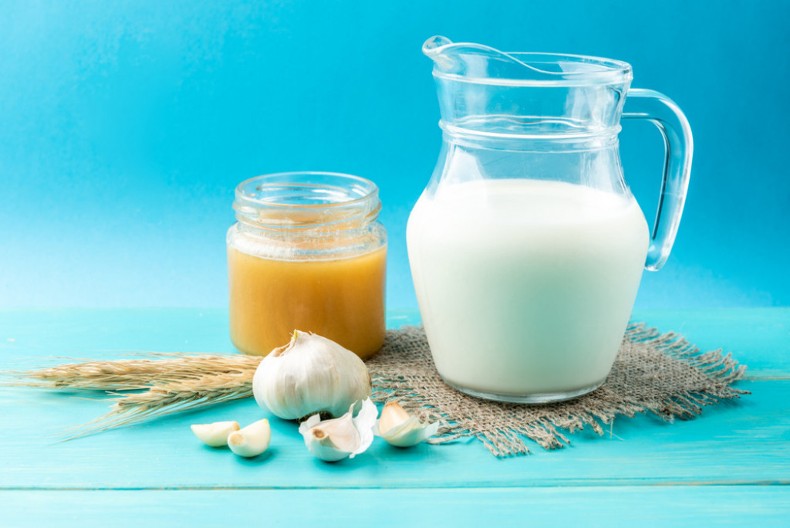 Slavica je stavila beli luk u mleko: Tako je rešila problem koji je godinama mučio