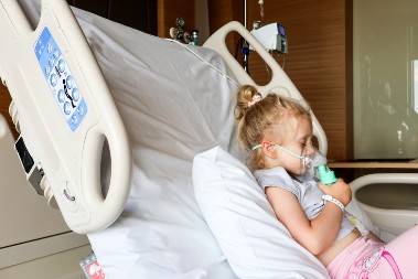 Nisam imala pojma da moja Klara (4) umire: Vaspitačica je primetila neobičan simptom na nozi, spasila joj je život