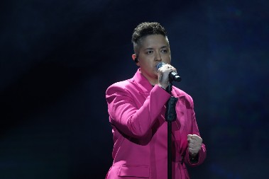 Usukala se, prepolovila, liniju dovela do savršenstva: Marija Šerifović za mesec dana skinula 7 kilograma, evo šta je jela