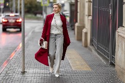 Modna pravila za žene preko 50 godina: Izgledaćete bar deceniju mlađe kada ih primenite!