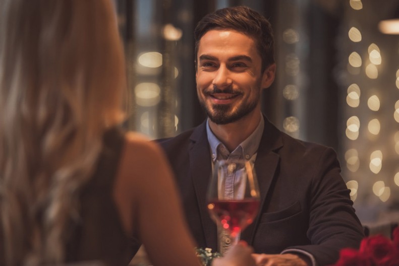 Zaljubićete se do ušiju, srešćete ljubav svog života: Samo jedan znak će imati sudbonosni susret do 31. marta, život će vam se promeniti za 180 stepeni