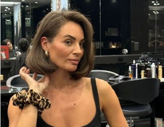 Najbolja frizura za žene 50+: Lifting efekat koji briše godine u trenu