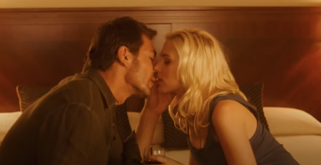 Zbogom samoćo, ljubavi dobrodošla nazad! Horoskop za usamljene duše u avgustu 2025. godine predviđa preokrete, jedan znak će se zaljubiti do ušiju