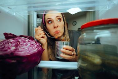 Od neraspoloženja do bizarne žudnje: Telo šalje signale da vam nedostaje važan mineral bez kojeg ne možemo