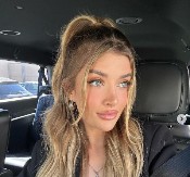 „Deca su me maltretirala, jer ličim na tatu“: Roditelji su joj poznati glumci, njenog oca cela Srbija obožava, a ona je patila zbog toga