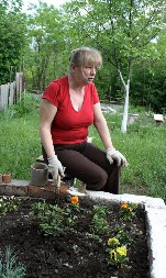 Porodična sramota u Mačvi: Brat isterao sestru iz kuće uz povike ‘ja sam sin, sve je moje!’ – roditelji se prevrću u grobu