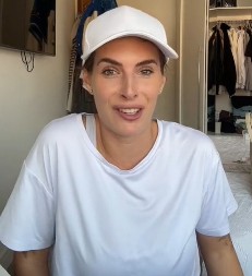 Kupila trenerku sa sajta za polovnu garderobu: Kad je otvorila paket, samo što se nije šlogirala!