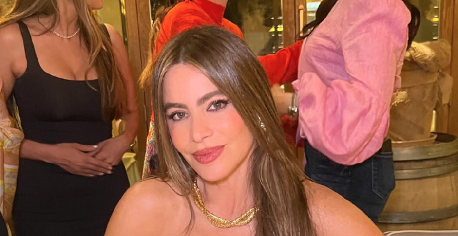 Ovako izgleda mlađa sestra Sofije Vergare: Sandra je poznata u šoubiznisu, a vi procenite da li po lepoti može da parira glumici