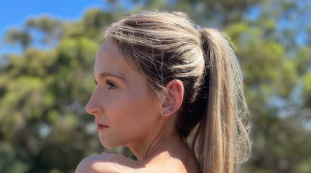 Ne jedem od svoje 14. godine: Devojka bukvalno ne može da pomiriše hranu, već deceniju radi ovo kako bi preživela