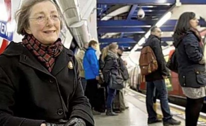 Žena je 5 godina odlazila na stanicu, ali nikad nije ušla u voz: Kad su saznali zašto dolazi svi oko nje su počeli da plaču