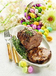 Pola Srbije ovo radi pogrešno: Mesar otkriva kako da izaberete savršenu plećku za Uskrs