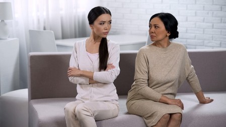 Imam majku, ne treba mi svekrva: Rešila da se useli kod nas na par meseci, a zbog ove stvari će doći do okršaja