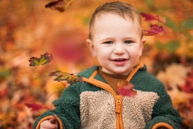 Najlepša muška imena za jesenje bebe: Nose moćnu simboliku i veruje se da će zbog toga dete ceo život pratiti sreća