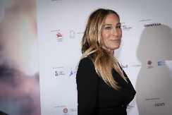 Sara brani svoju decu: Ljudi pričaju da su bliznakinje najgore, ali ona se ne slaže, evo šta je rekla o ćerkama