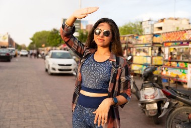 Sunce, šargarepa i mladeži: Dermatološki vodič za sve koji žele preplanuo ten – ali ne i probleme