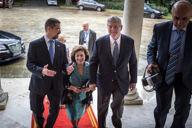 Princeza Katarina pobedila tešku bolest: Deset meseci borbe sa rakom, a sada se vraća u Srbiju sa suzama i nadom