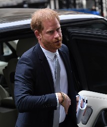 Princa Harija niko ne želi: Velika kriza u njegovom životu - ovome se nije nimalo nadao