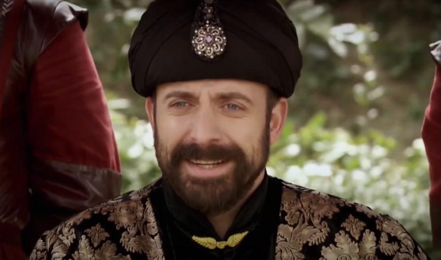 Kažu da je Sulejman Veličanstveni bacio oko na luksuznu vilu našeg pevača: Hoće li uspeti da je kupi od folkera?