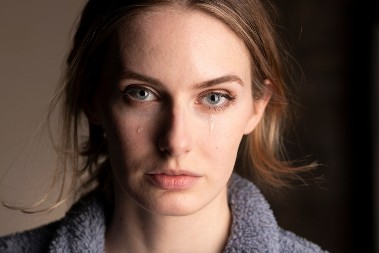 Suze, bol i osuda: Njena majka umire, a ona neće da je pogleda – ima svoj razlog