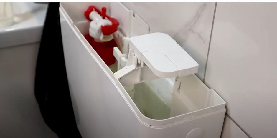 Ulijte ovo u vodokotlić i "istopiće" sav kamenac: Čisti sve bakterije, nema neprijatnih mirisa, a i štiti ga od kvarova