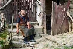 Doživeti stotu: Ako želite da zagazite u duboku starost, ove 4 namirnice nikada ne biste trebali da držite u kući