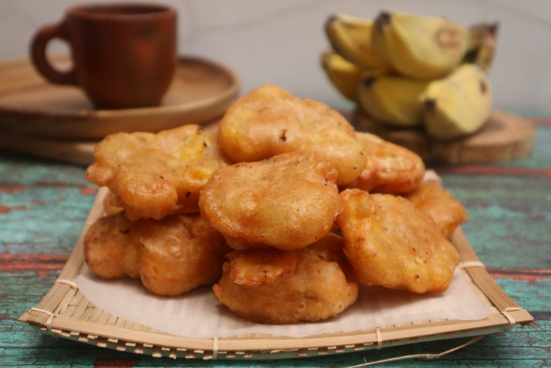 Testo ostaje vazdušasto i mekano, a mnogo ukusnije: Kako da uštipci i mekike ne upiju ni kap ulja, starinski trik raspametio