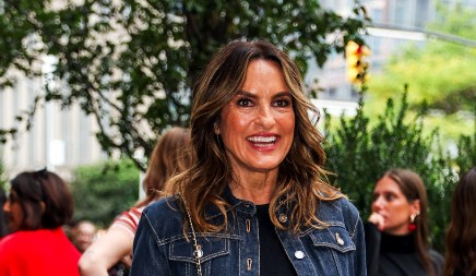 Bele farmerke su vam potrebne ove jeseni: Ženstvene i elegantne, a istovremeno opuštene, idealne za žene svih građa