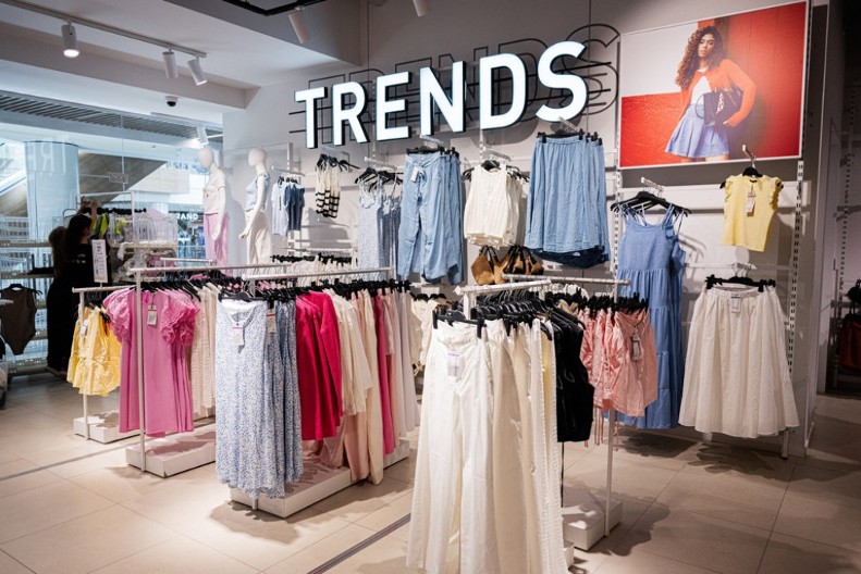 Pantalone koje žene obožavaju: Elegantne su, praktične i pristaju svima, jer stanjuju i izdužuju figuru