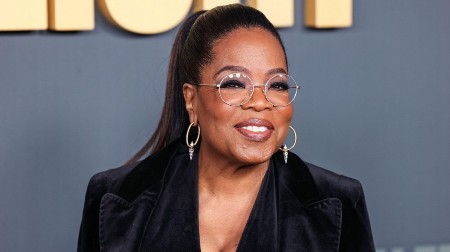 Pravi Božićni džemper, lepši od njega ne postoji: Raskošan i neodoljivo mekan, a najbolje se uklapa na ovaj način