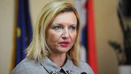 DIREKTORKA BATUTA UPOZORILA NA NOVI KINESKI VIRUS: Pogađa i decu, evo šta se dešava u Srbiji