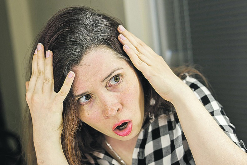 Rešite se sedih vlasi bez farbanja: Kosa će biti zdravija, a vaš novčanik će vam biti "zahvalan"