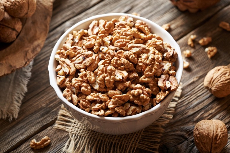 Ne bacajte gorke orahe: Proveren trik im vraća savršen ukus za 5 minuta!