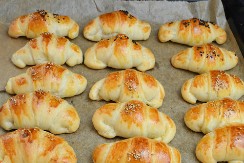 Kako da testo bude meko i sveže nekoliko dana: U brašno dodajte ova 2 sastojka bez koja naše bake nisu mogle