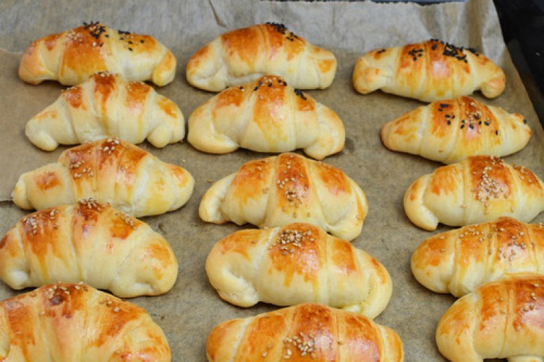 Kako da testo bude meko i sveže nekoliko dana: U brašno dodajte ova 2 sastojka bez koja naše bake nisu mogle