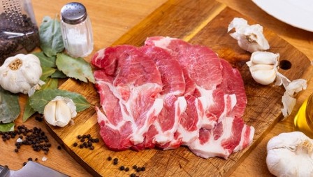 Za 15 minuta omekšava najžilavije meso: Topiće se u ustima ako ga pospete ovim prahom