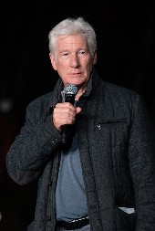 Holivud je ćutao, on više neće: Ričard Gir konačno progovorio o njegovoj zabrani Oskara koja traje 20 godina!