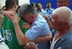 "Vaše dvogodišnje dete je nestalo!“: Majka tražila sina 32 godine, a istina ju je pogodila kao grom iz vedra neba