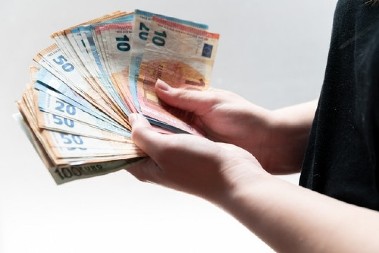 Neočekivan finansijski dobitak za tri znaka: Dovoljna je samo mala promena da poteče veliki novac