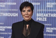 Kris Džener pokazala 25 godina mlađeg dečka: Svi pričaju da on izgleda starije od nje!