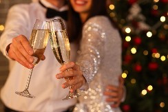 Baš u sredu, 30. decembra desiće jak ljubavni udar: 3 horoskopska znaka zapljusnuće talas sreće, evo šta ih čeka