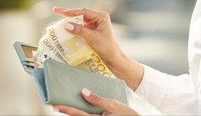 Kupaće se u parama! Za 7 horoskopskih znakova 2026. godina donosi ogroman novac