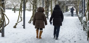 Kako da zagrejete stopala na -10? Kažu da ovaj vojni trik radi posao, greje bolje i od vunenih čarapa