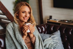 Dnevni horoskop za utorak, 6. januar: Ovnovima je vreme da završe započete projekte, kod Jarčeva isto dinamično