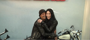 Želje se ispunjavaju: Šer je tražila ove 2 stvari pre nego što je upoznala 40 godina mlađeg, posrećilo joj se samo tako! 