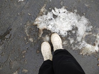Cipele će preživeti zimu: Evo kako da očistite so i bljuzgavicu sa njih, ponovo će biti kao nove