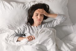 Bivši vas posećuje u snovima? Otkrivamo zašto se ovo dešava, šta znači i kako da prestanete